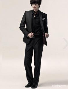 男士黑襯衫搭配領(lǐng)帶讓你更有型 其他顏色襯衫推薦